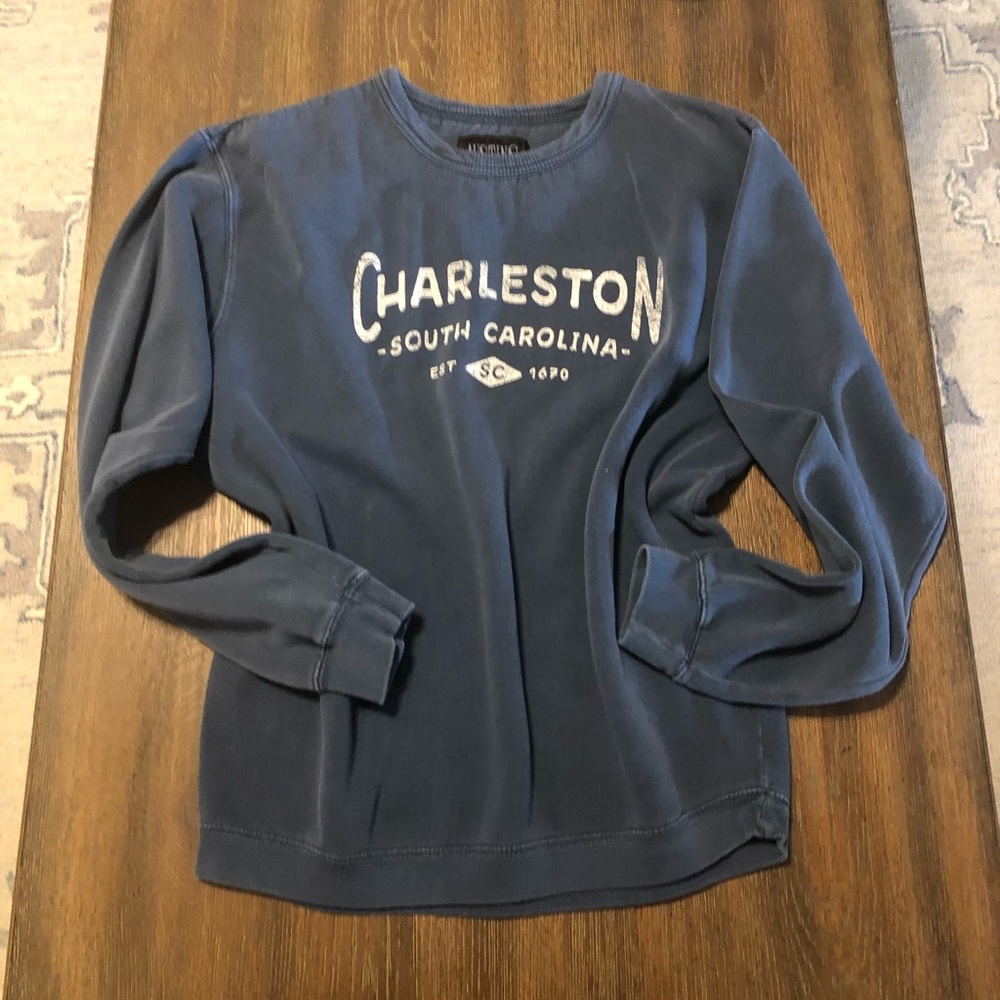 Austin’s Inc. Charleston, SC Sweatshirt!